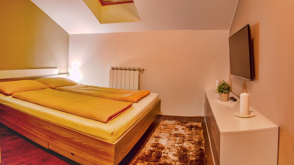 Apartments Lucic Slunj Room photo